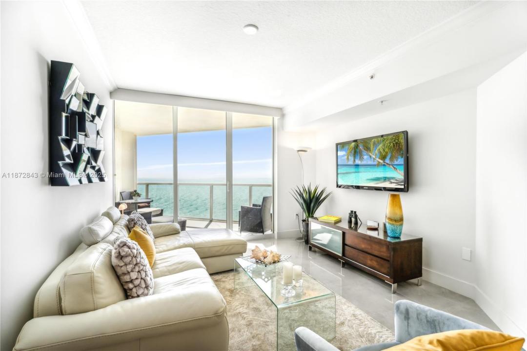 16699 Collins Ave+ONE SELF PARKING 4110, Sunny Isles Beach, Флорида 33160, Соединенные Штаты