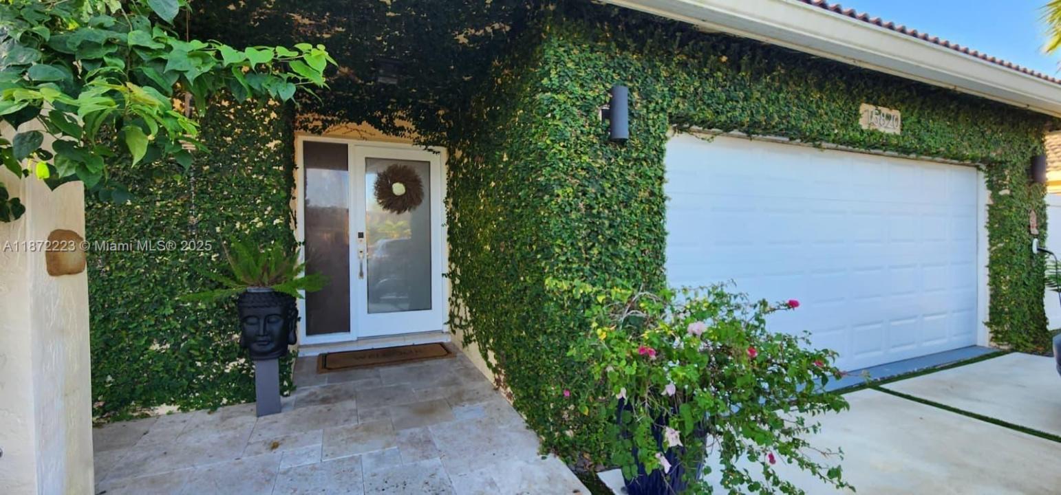 15820 N Sedgewyck Cir N 0, Davie, Florida 33331