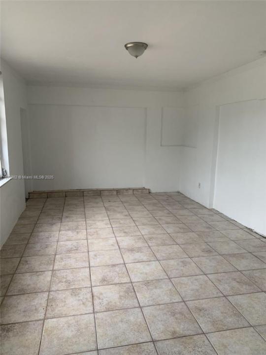 4361 NW 35th Ter, Lauderdale Lakes, Florida 33309
