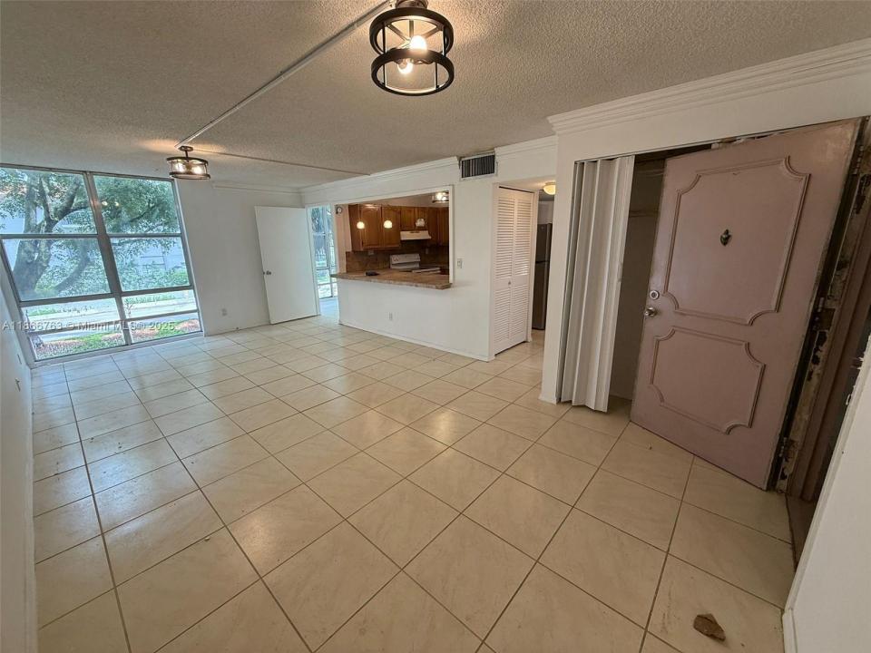 210 172nd St 227, Sunny Isles Beach, 플로리다 33160, 미국