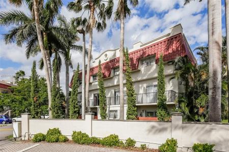 8650 SW 67th Ave 1021, Pinecrest, Florida 33156, USA