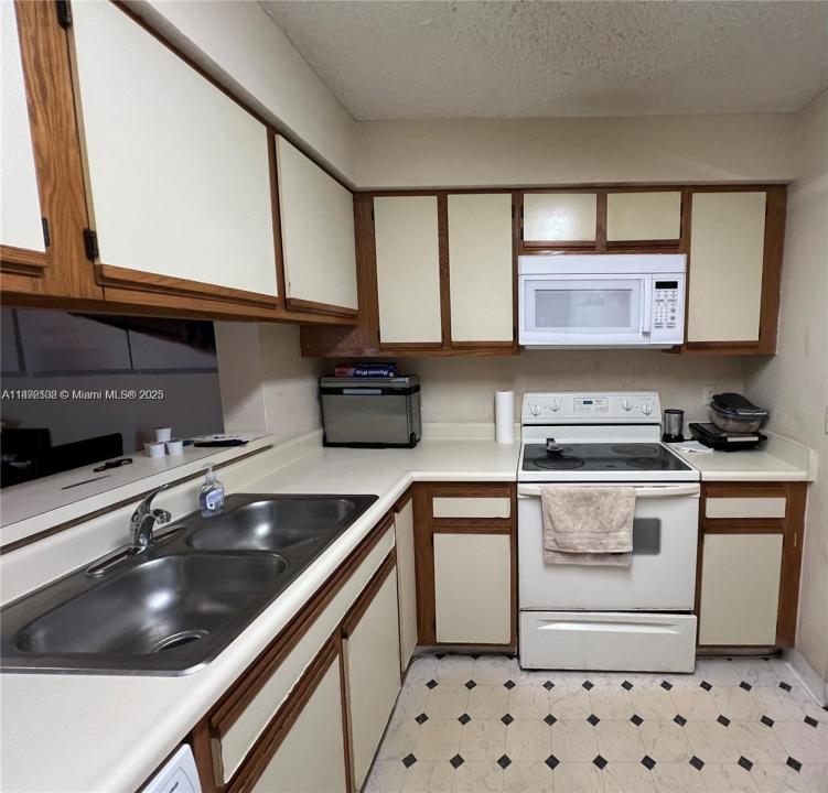 1255 SW 46th Ave 1714, Pompano Beach, Floride 33069, États-Unis