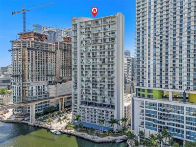 690 SW 1st Ct 2710, Miami, Florida 33130, USA