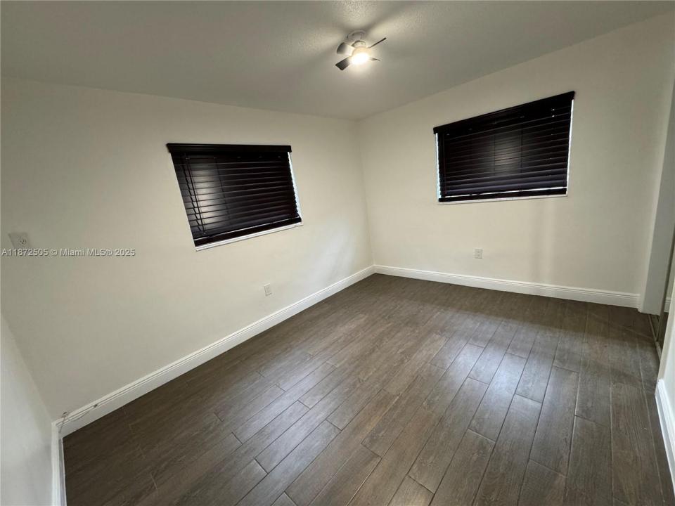 256 NW 82nd Ter, Miami, Флорида 33150, Соединенные Штаты
