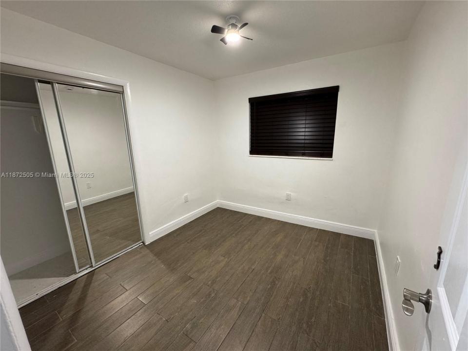 256 NW 82nd Ter, Miami, Флорида 33150, Соединенные Штаты