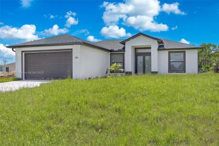 208 Pembroke, Lehigh Acres, Florida 33974, USA