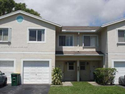 5827 NW 57th Ave 5827, Tamarac, Florida 33319, USA