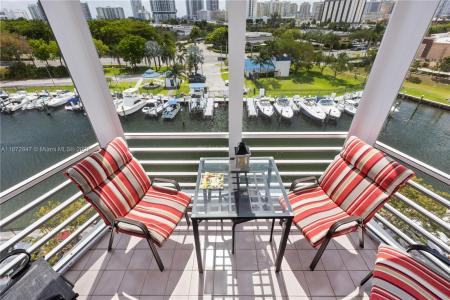 200 Diplomat Pkwy 732, Hallandale Beach, Florida 33009, USA