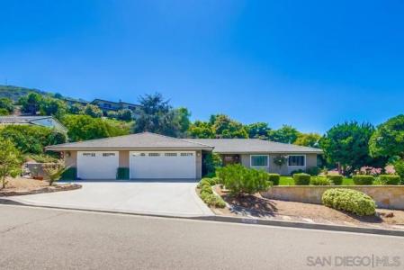 La Plaza, San Marcos, カリフォルニア 92078, アメリカ合衆国