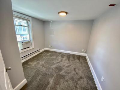 130 Spring Street 2N, Newport, Rhode Island 02840