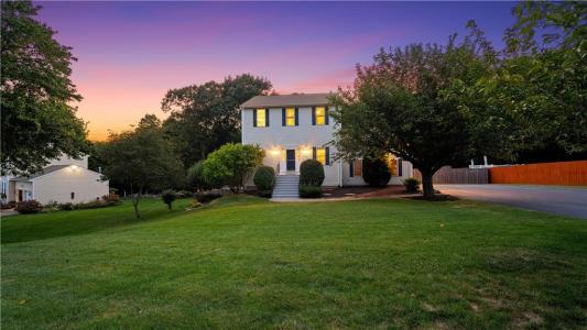 45 Cobblestone Terrace, Coventry, RI 02816, USA
