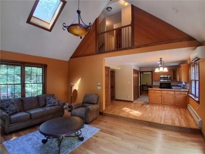 143 Ross Hill Road, Charlestown, Род Айленд 02813, Соединенные Штаты