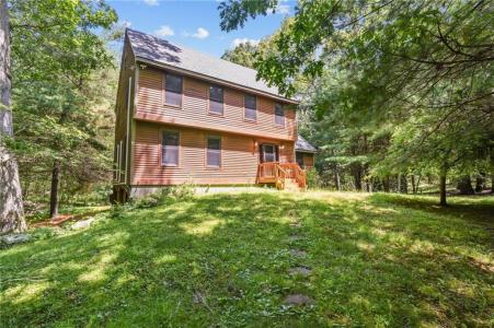 143 Ross Hill Road, Charlestown, Род Айленд 02813, Соединенные Штаты
