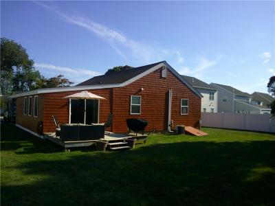 73 Woodland Street, Cumberland, Rhode Island 02864, États-Unis