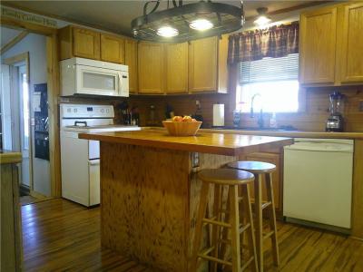 73 Woodland Street, Cumberland, Rhode Island 02864, États-Unis