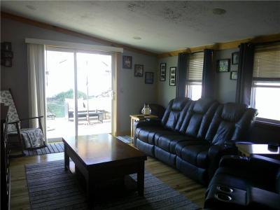 73 Woodland Street, Cumberland, Rhode Island 02864, États-Unis