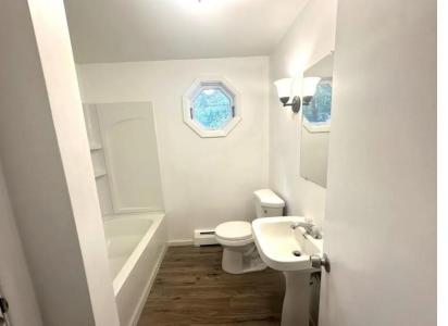 59 Arnold Road, Coventry, Rhode Island 02816, USA