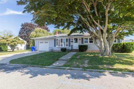 134 Berkeley Street, East Providence, RI 02914, USA