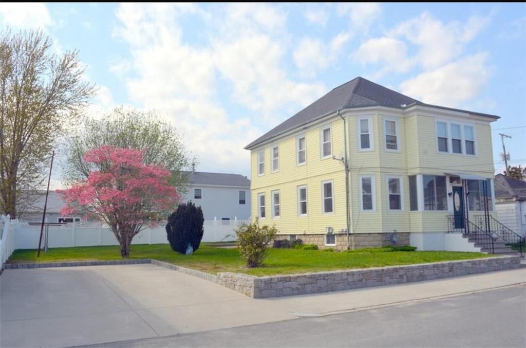 9 Apulia Street, East Providence, Rhode Island 02914, Estados Unidos