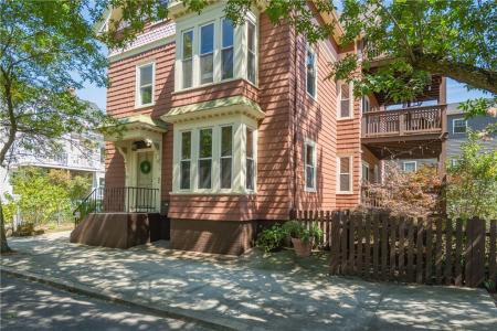 21 Harkness Street 2, Providence, RI 02909, USA