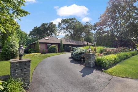 788 Namquid Drive, Warwick, רוד איילנד 02888, ארצות הברית של אמריקה 