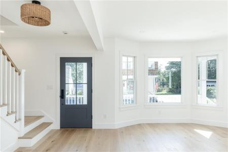 102 Third Street, Newport, Rhode Island 02840