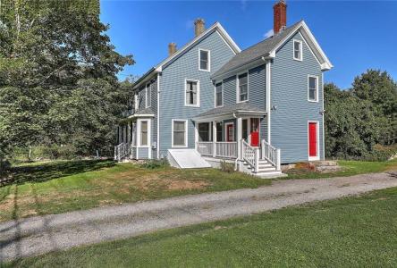 114 East Road, Tiverton, RI 02878, USA