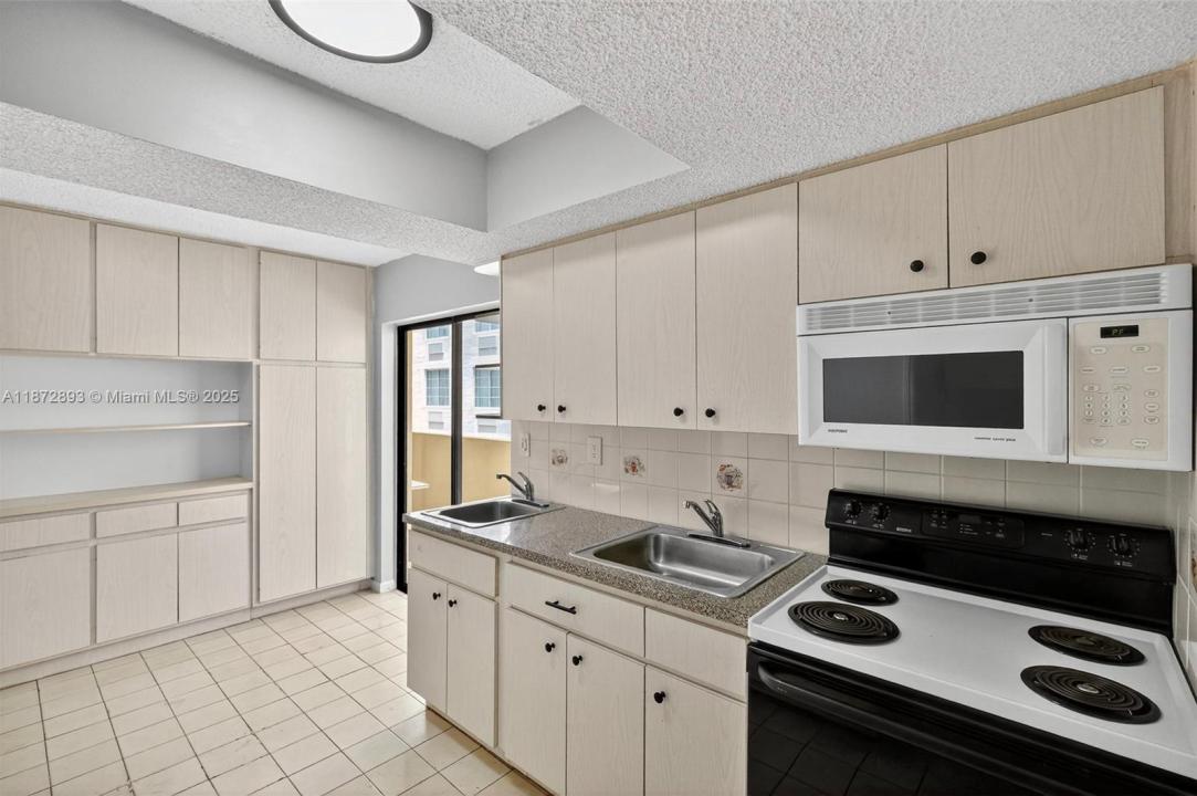2924 Collins Avenue 501, Miami Beach, فلوريدا 33140, الولايات المتحدة