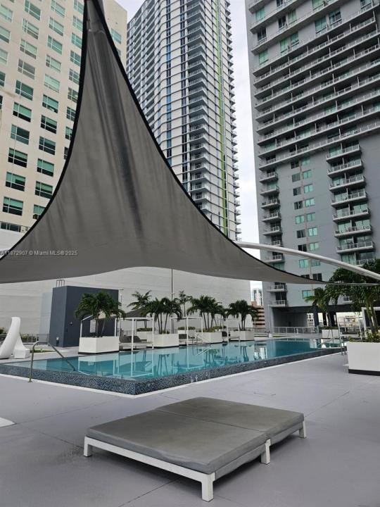 690 SW 1st Ct 2515, Miami, Floride 33130, États-Unis