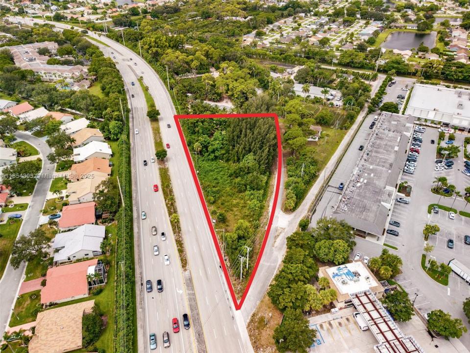 8301 S Military Trl, Boynton Beach, Florida 33436, USA