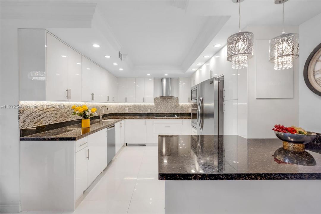 9801 Collins Ave 5Q, Bal Harbour, Flórida 33154, Estados Unidos