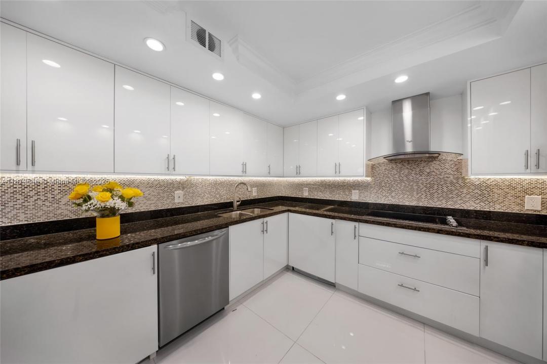 9801 Collins Ave 5Q, Bal Harbour, Flórida 33154, Estados Unidos