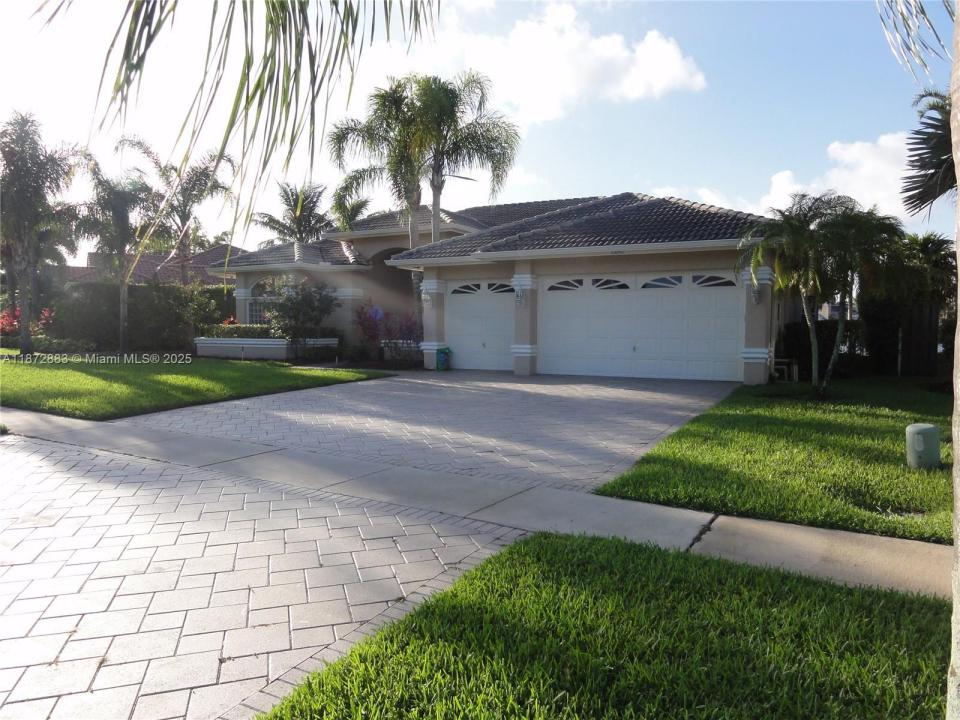 10840 NW 6 ST, Plantation, Florida 33324, Estados Unidos