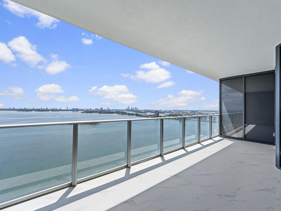 700 NE 24th Street 3002, Miami, Florida 33137