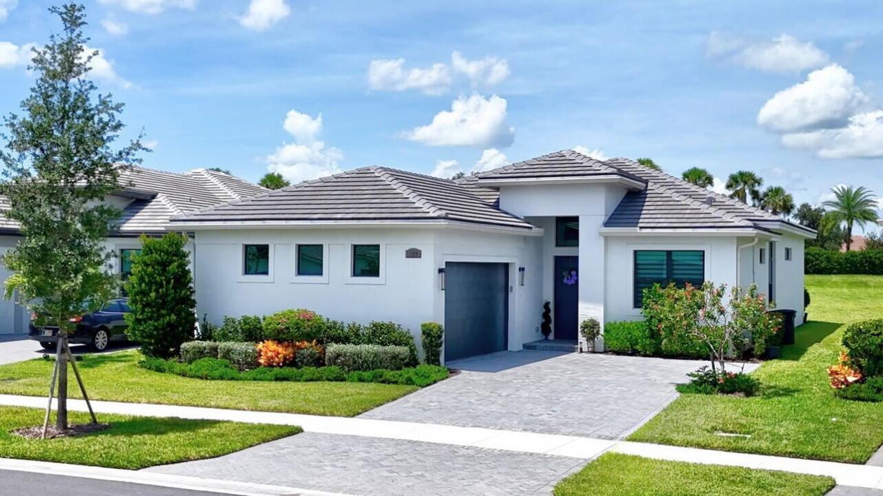 9084 SW Arco Way, PGA Verano, Port Saint Lucie, Floride 34987, États-Unis
