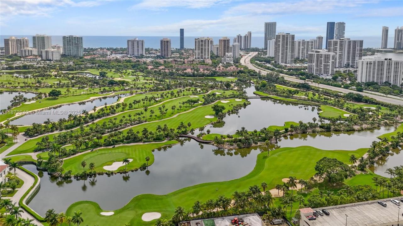 19501 W Country Club Dr 2415, Aventura, فلوريدا 33180, الولايات المتحدة