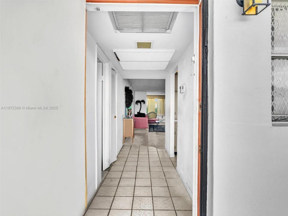 445 NE 195th St 431, Miami, フロリダ 33179, アメリカ合衆国