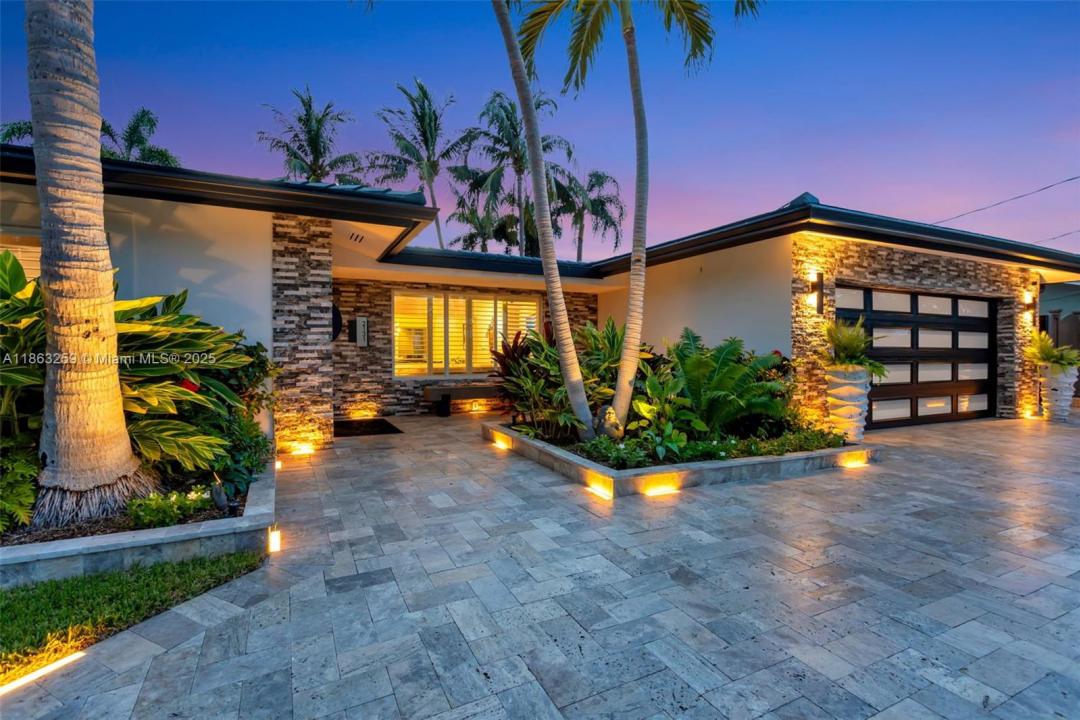 2131 NE 15th Ter, Wilton Manors, فلوريدا 33305, الولايات المتحدة
