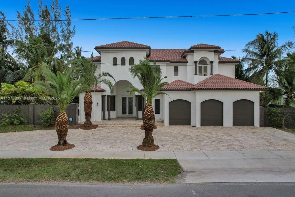 112 NW 14th Way, Dania Beach, Florida 33004, Estados Unidos
