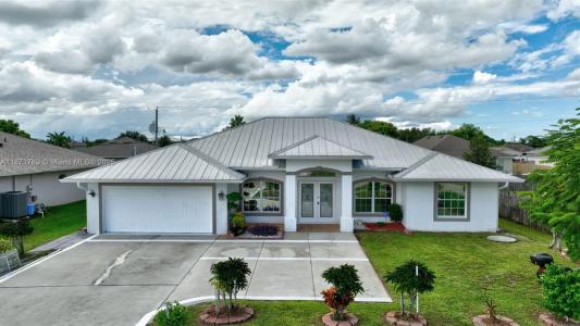 1019 SW California Blvd, Port St. Lucie, Florida 34953, USA