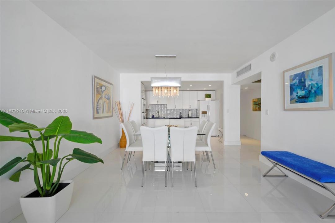19370 Collins Ave 902, Sunny Isles Beach, Florida 33160, Stati Uniti