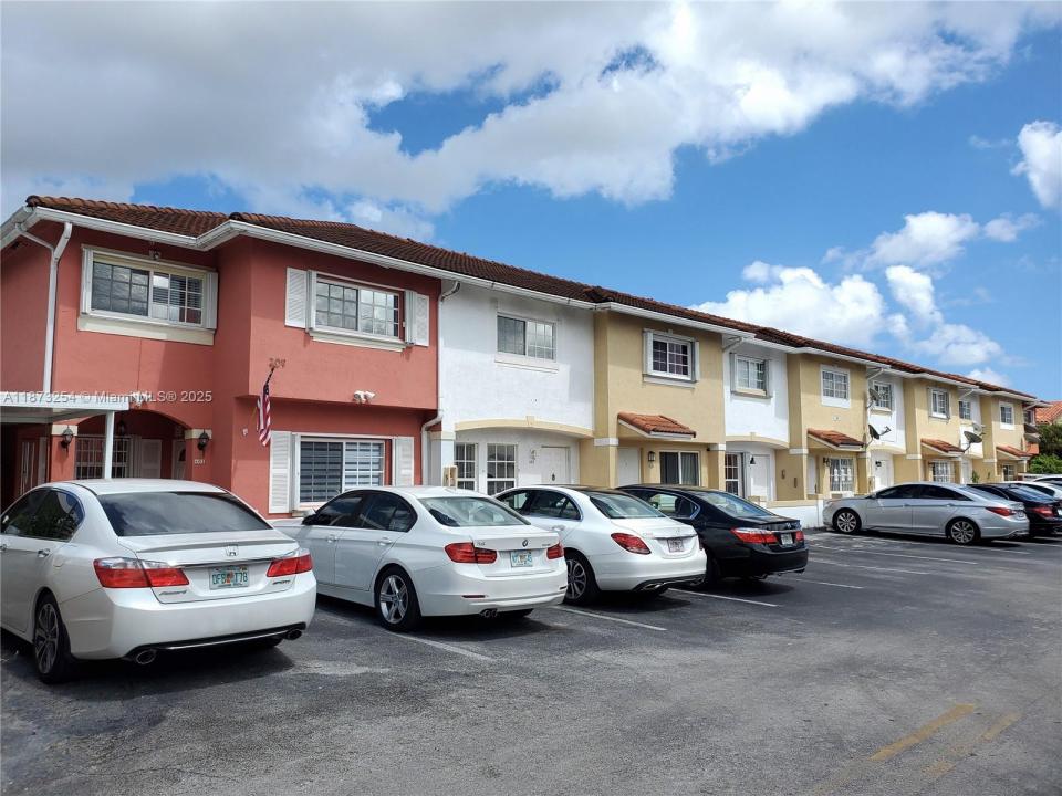 209 NW 109th Ave 402, Miami, Florida 33172, Amerika Birleşik Devletleri