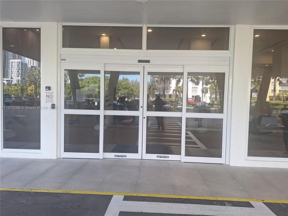 230 174th St 417, Sunny Isles Beach, Florida 33160, Estados Unidos