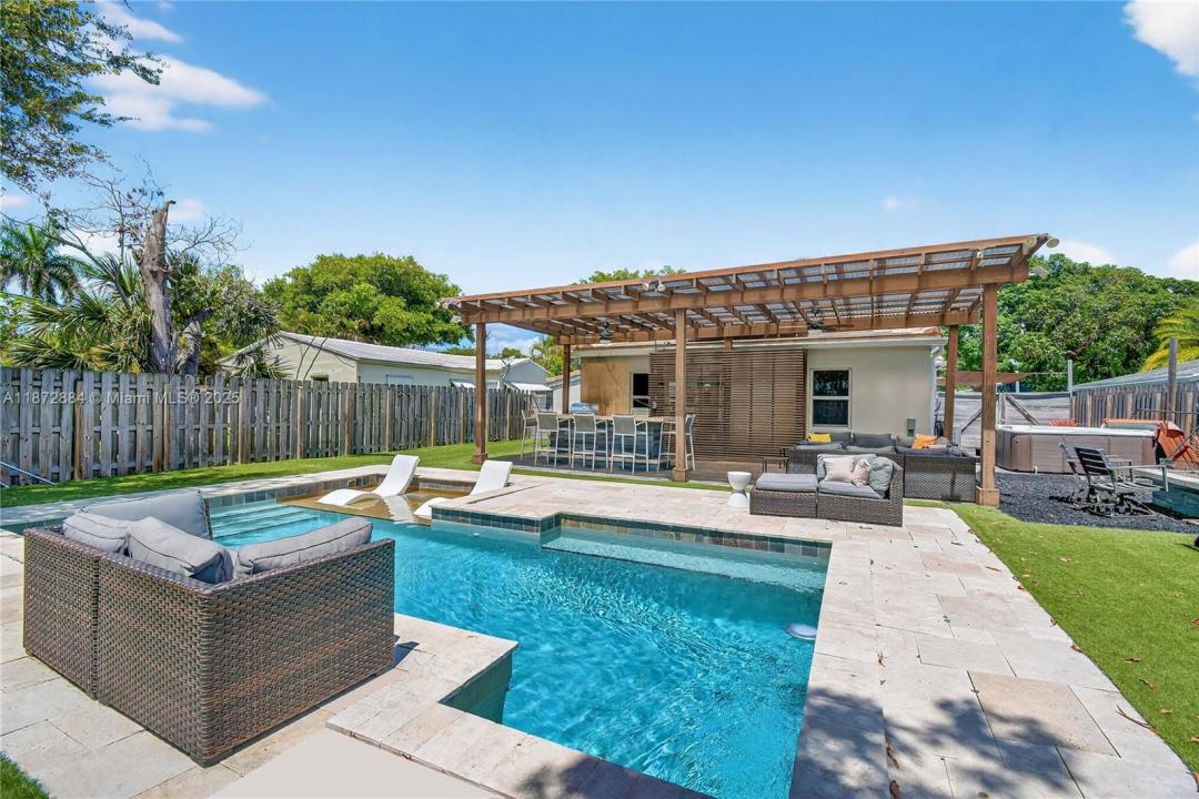708 SW 19th St, Fort Lauderdale, Florida 33315, Amerika Birleşik Devletleri