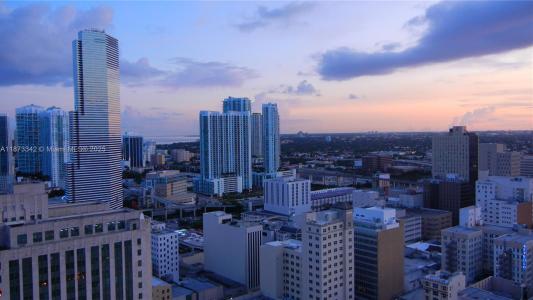133 NE 2nd Ave 3015, Miami, Florida 33132, USA