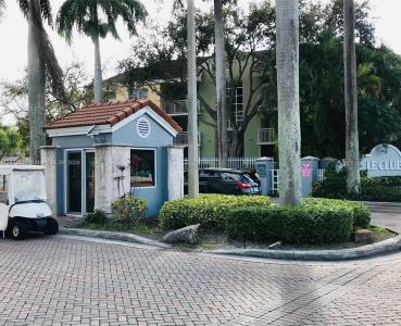 8520 SW 212th St 206, Cutler Bay, Florida 33189, USA