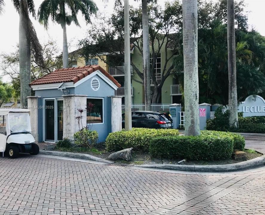 8520 SW 212th St 206, Cutler Bay, Flórida 33189, Estados Unidos