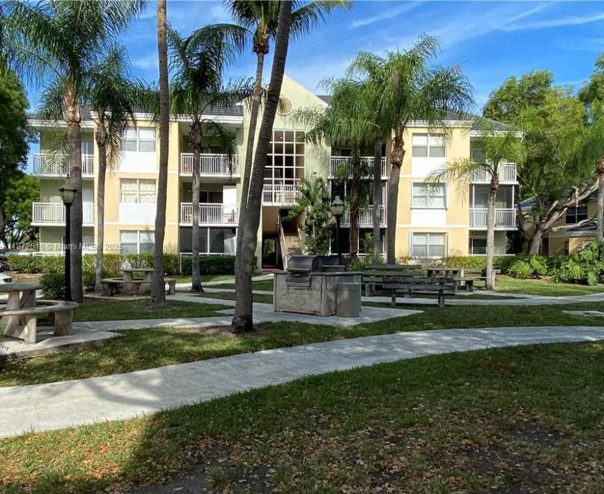 8520 SW 212th St 206, Cutler Bay, Flórida 33189, Estados Unidos