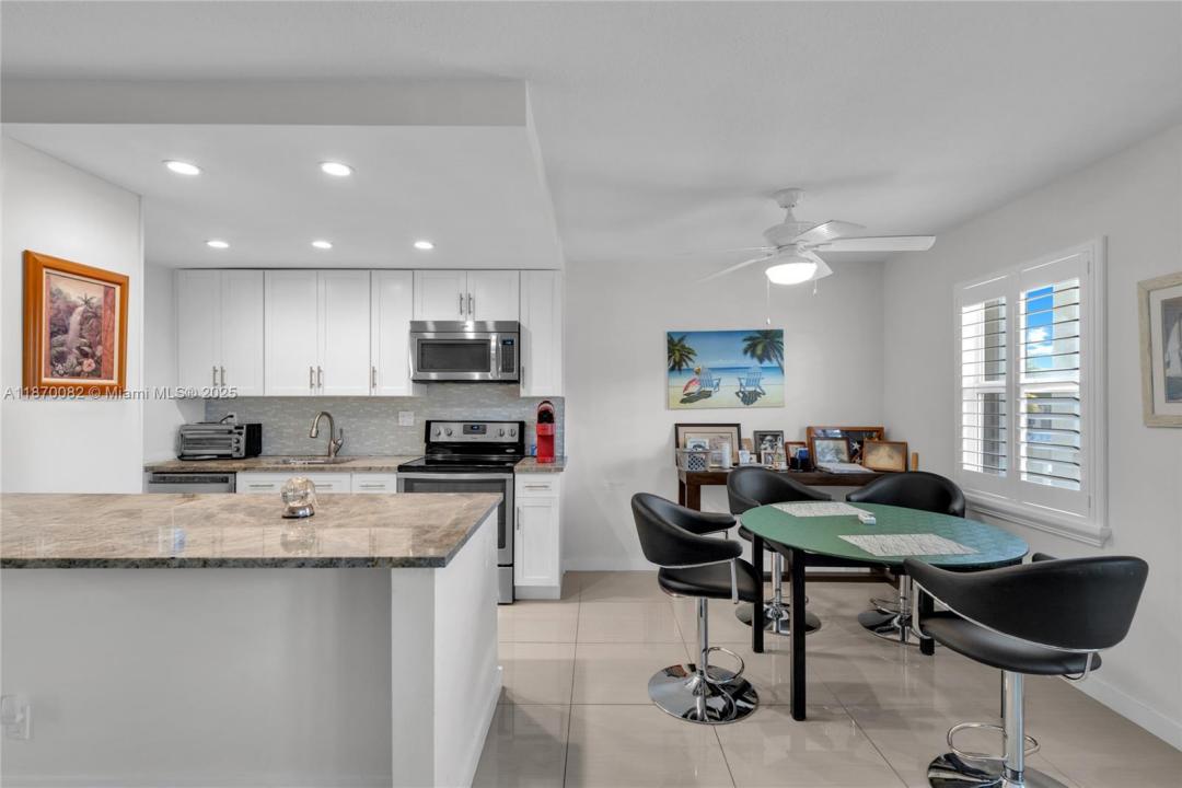 3046 N Newport  N 3046, Deerfield Beach, Florida 33442
