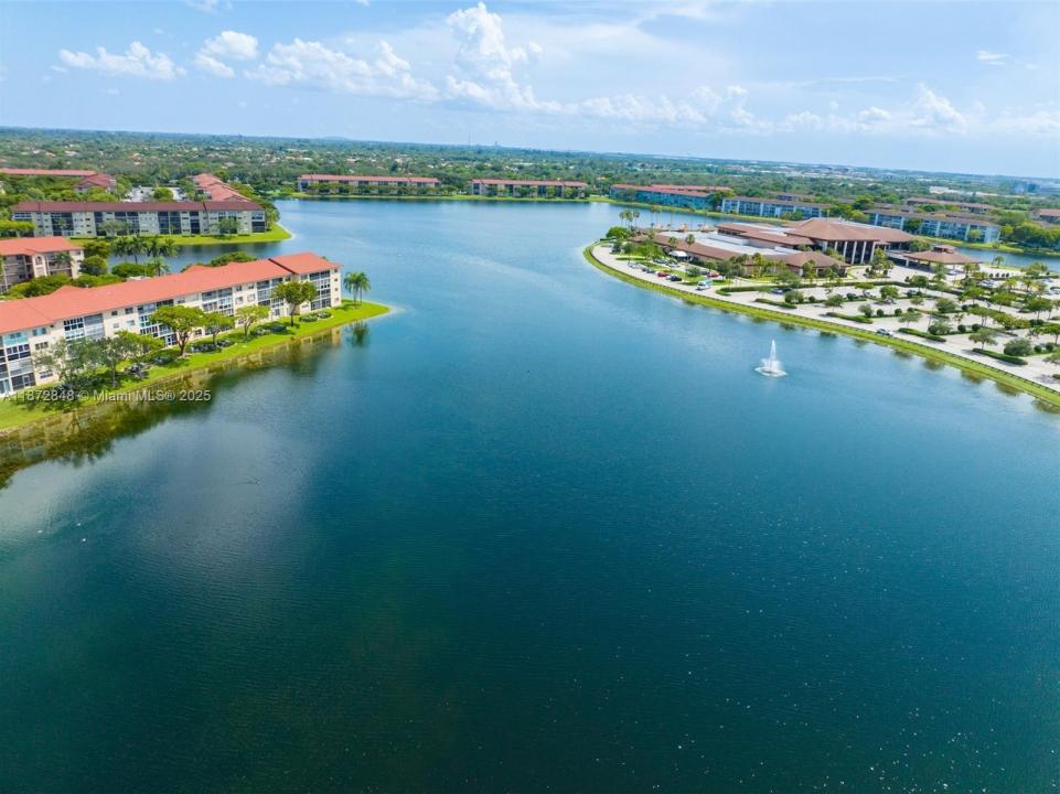 1000 SW 128th Ter 312V, Pembroke Pines, Флорида 33027, Соединенные Штаты